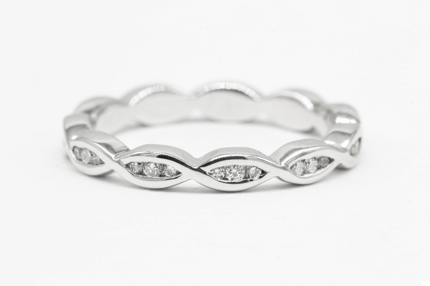 The Queen's jubilee: A guide to platinum jewellery