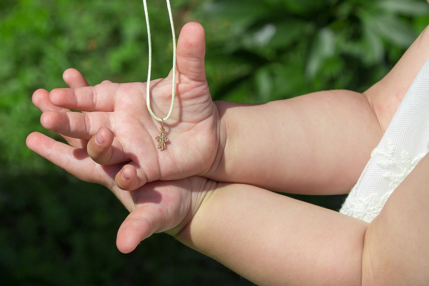 Christening jewellery: 5 gift ideas for kids